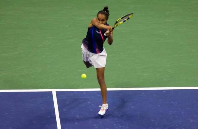 东部的雄鹿 东部的雄鹿