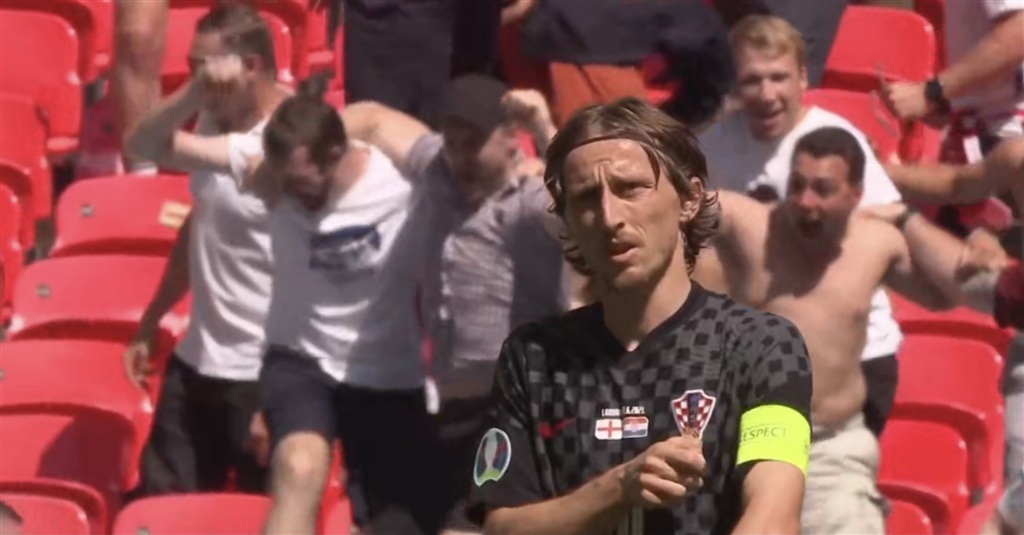 以确保比赛 以确保比赛