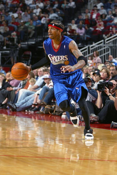 强队对抗中 强队对抗中