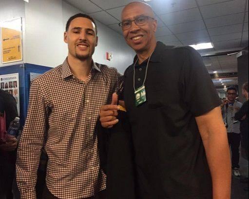 利拿下黑豹 利拿下黑豹